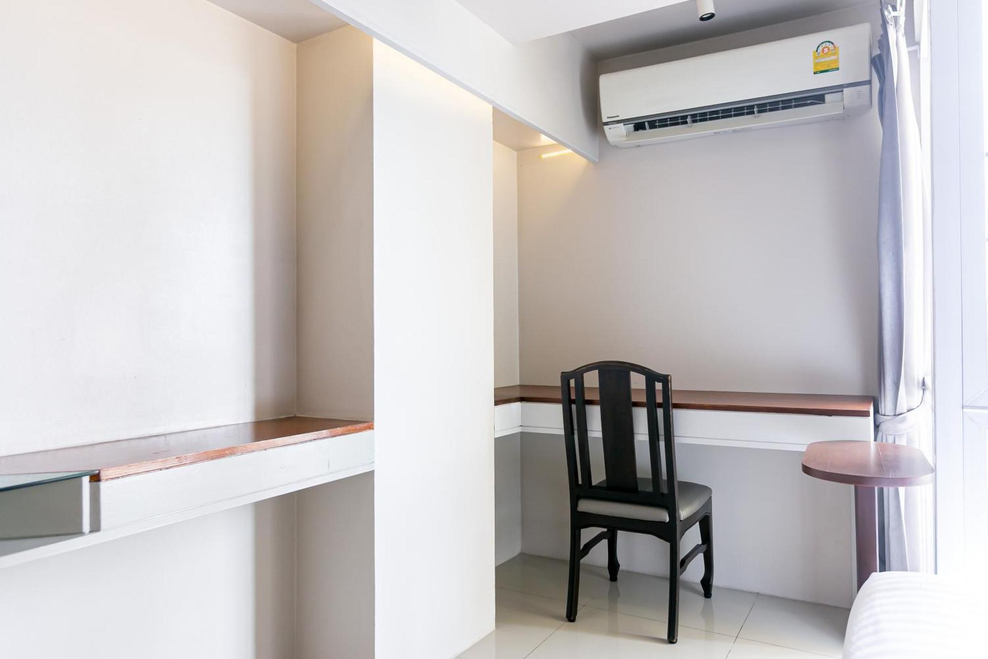 A Room Bangkok Sathorn المظهر الخارجي الصورة