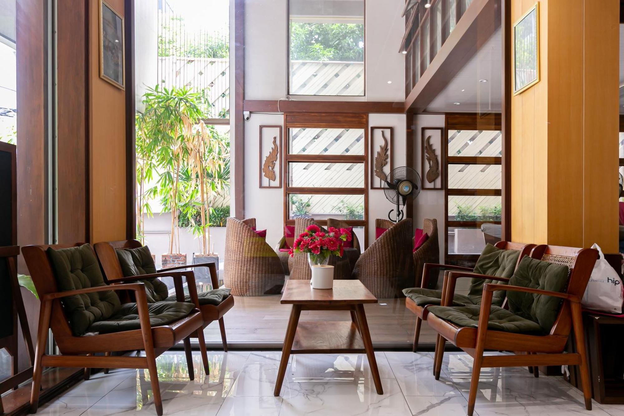 A Room Bangkok Sathorn المظهر الخارجي الصورة