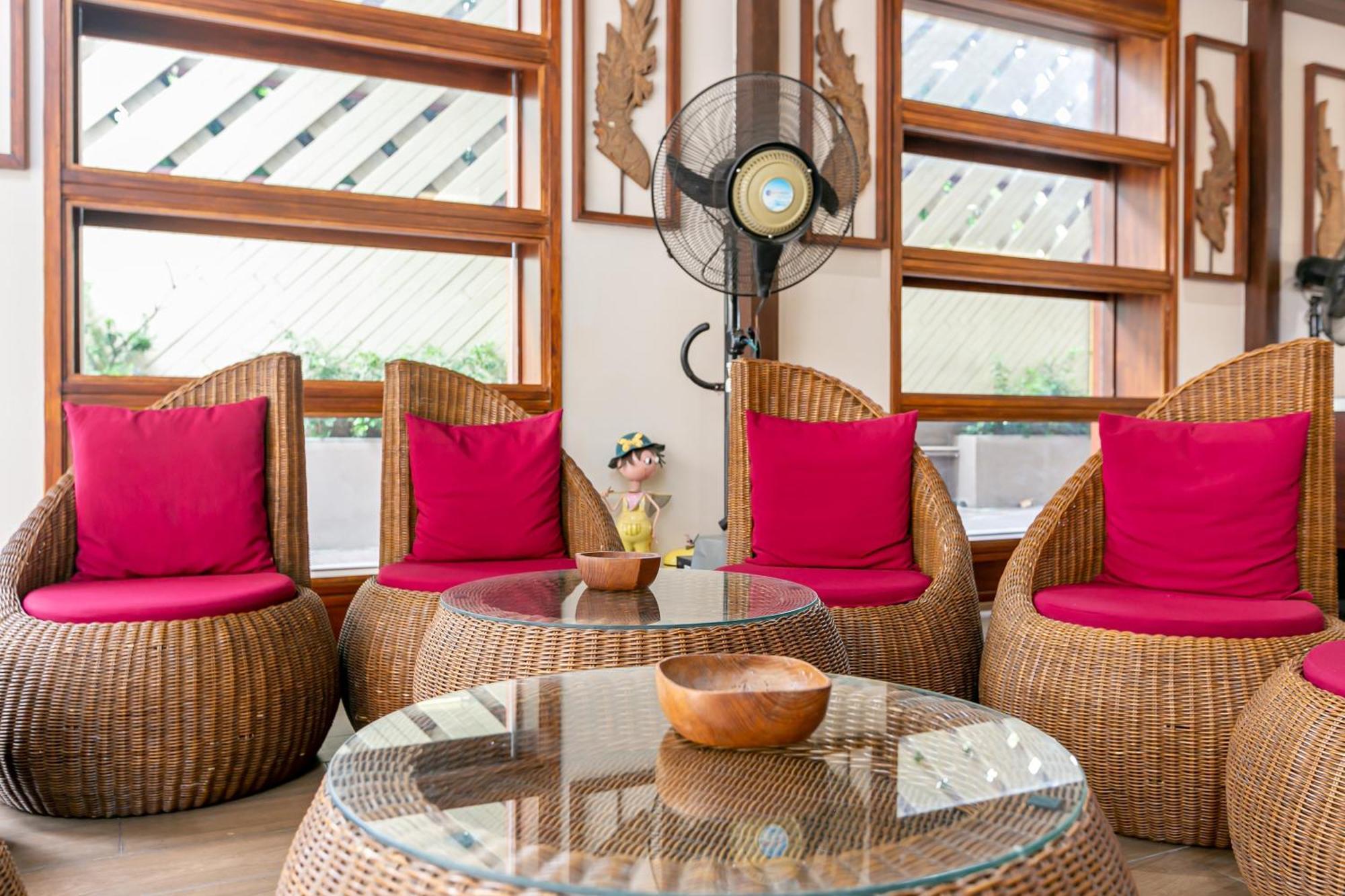 A Room Bangkok Sathorn المظهر الخارجي الصورة