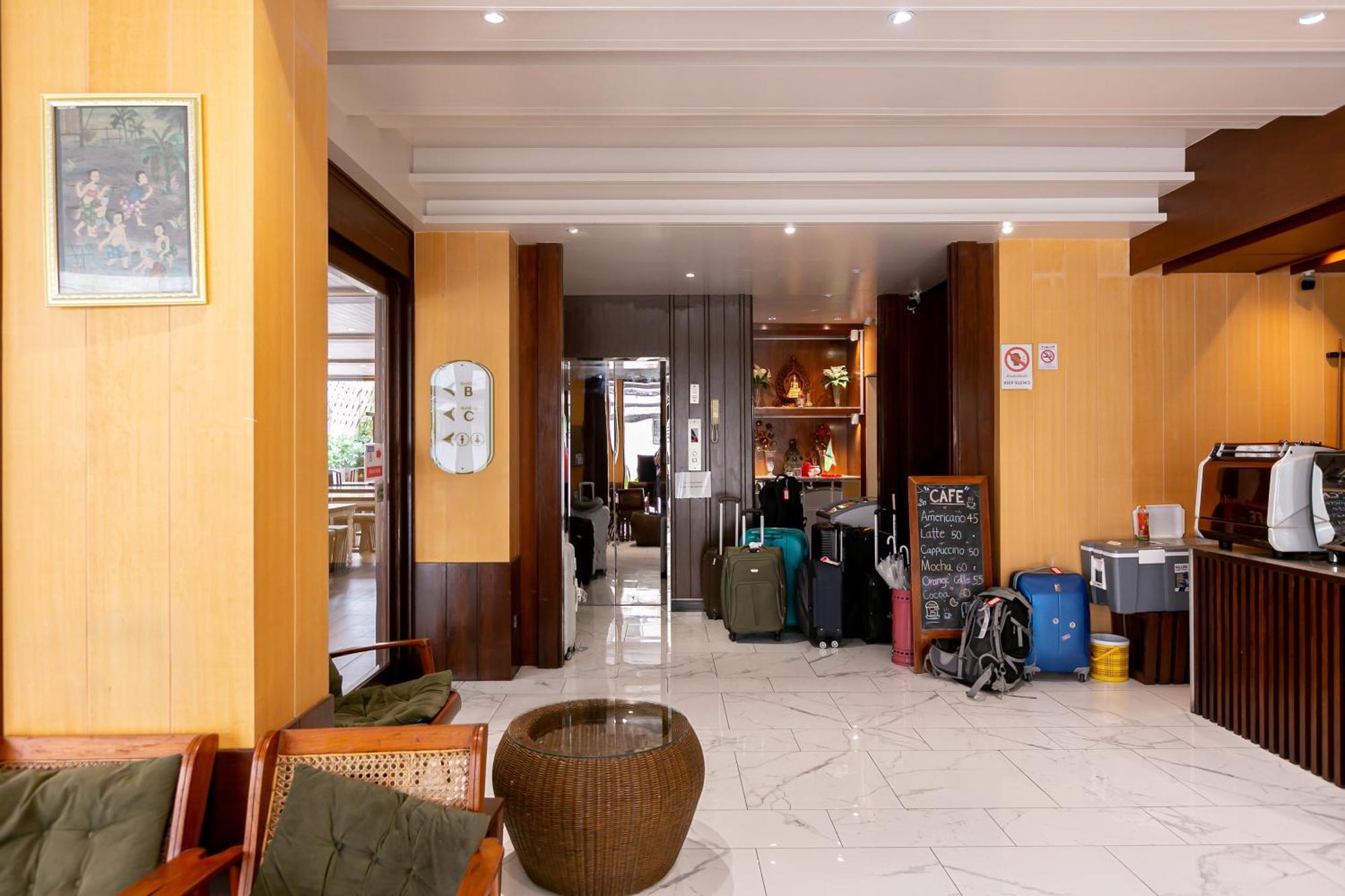 A Room Bangkok Sathorn المظهر الخارجي الصورة